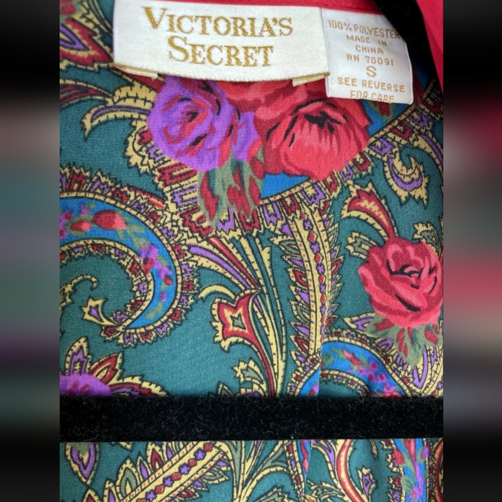 VS Gold Label Floral Paisley Night Shirt Nightgown Jacket w/ Rose Accents - Picture 2 of 4